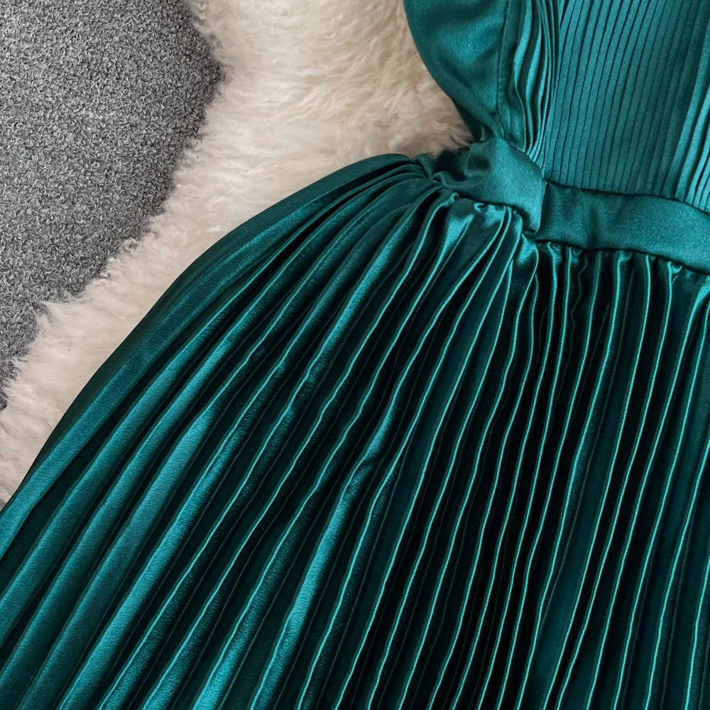 Elegant Emerald Green Pleated Maxi Dress on Luulla