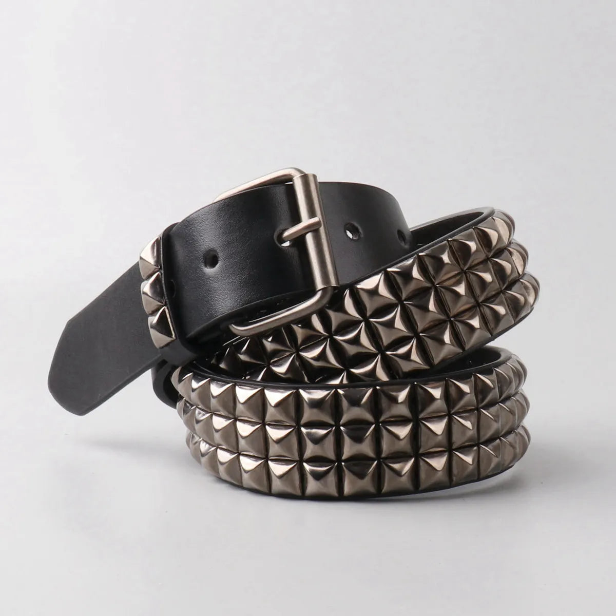 Stefan Cooke studded leather belt | Smart Closet