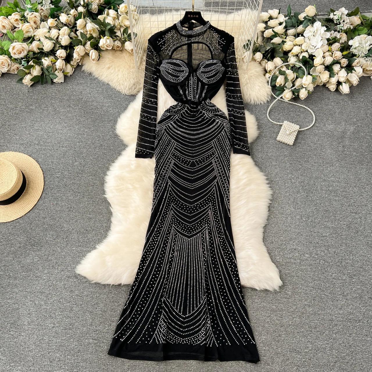 green emerald velvet dress Long Sleeve Long Silver Lace Formal Dress main image 0