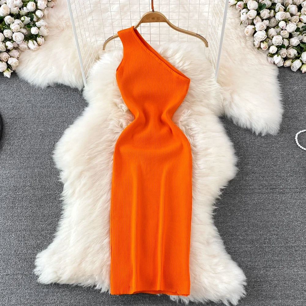 red long midi dress Shop the Elegant Skyla Shirred Midi Dress in Red