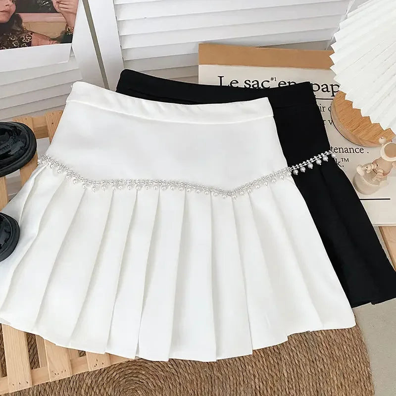 Stylish Pleated Skirt With Rhinestone Embellishment on Luulla